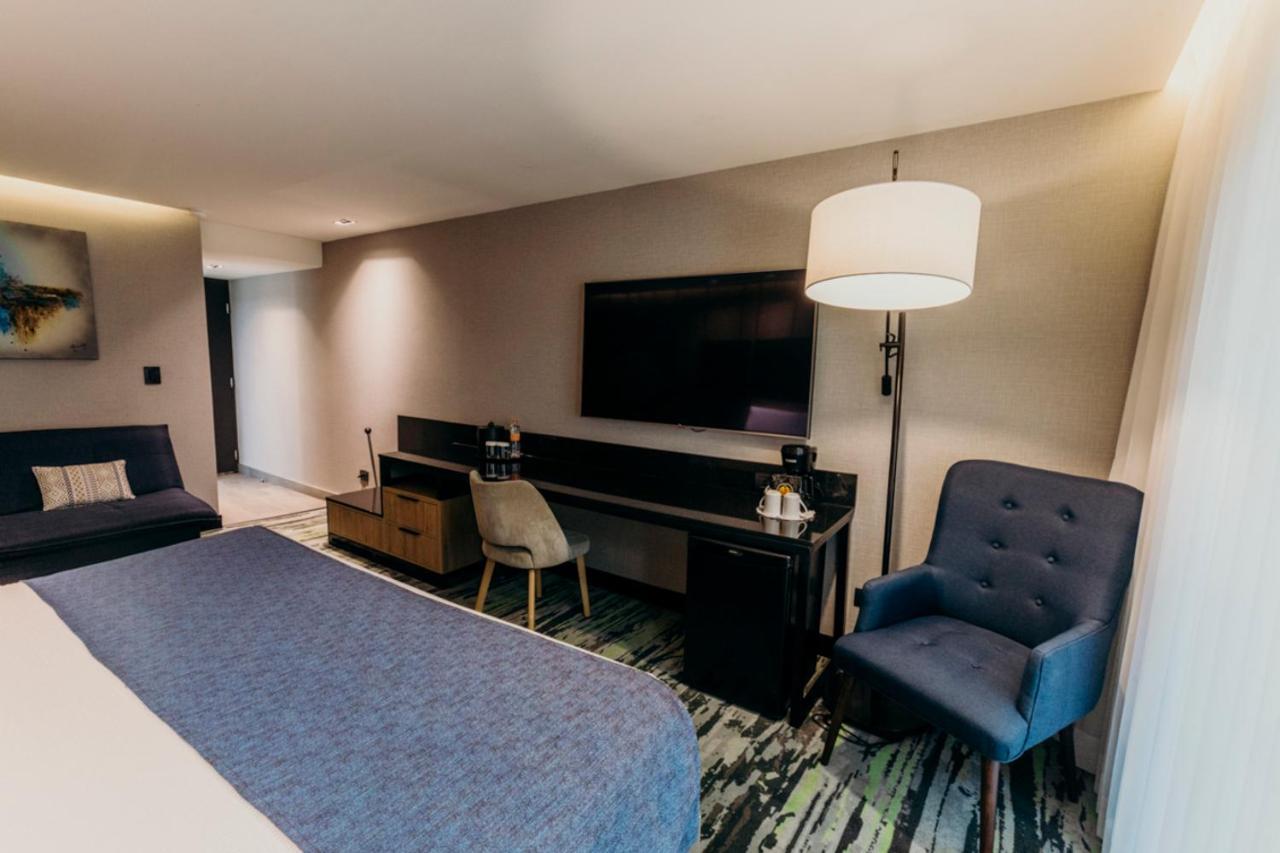 Hotel Araiza Mexicali Bagian luar foto