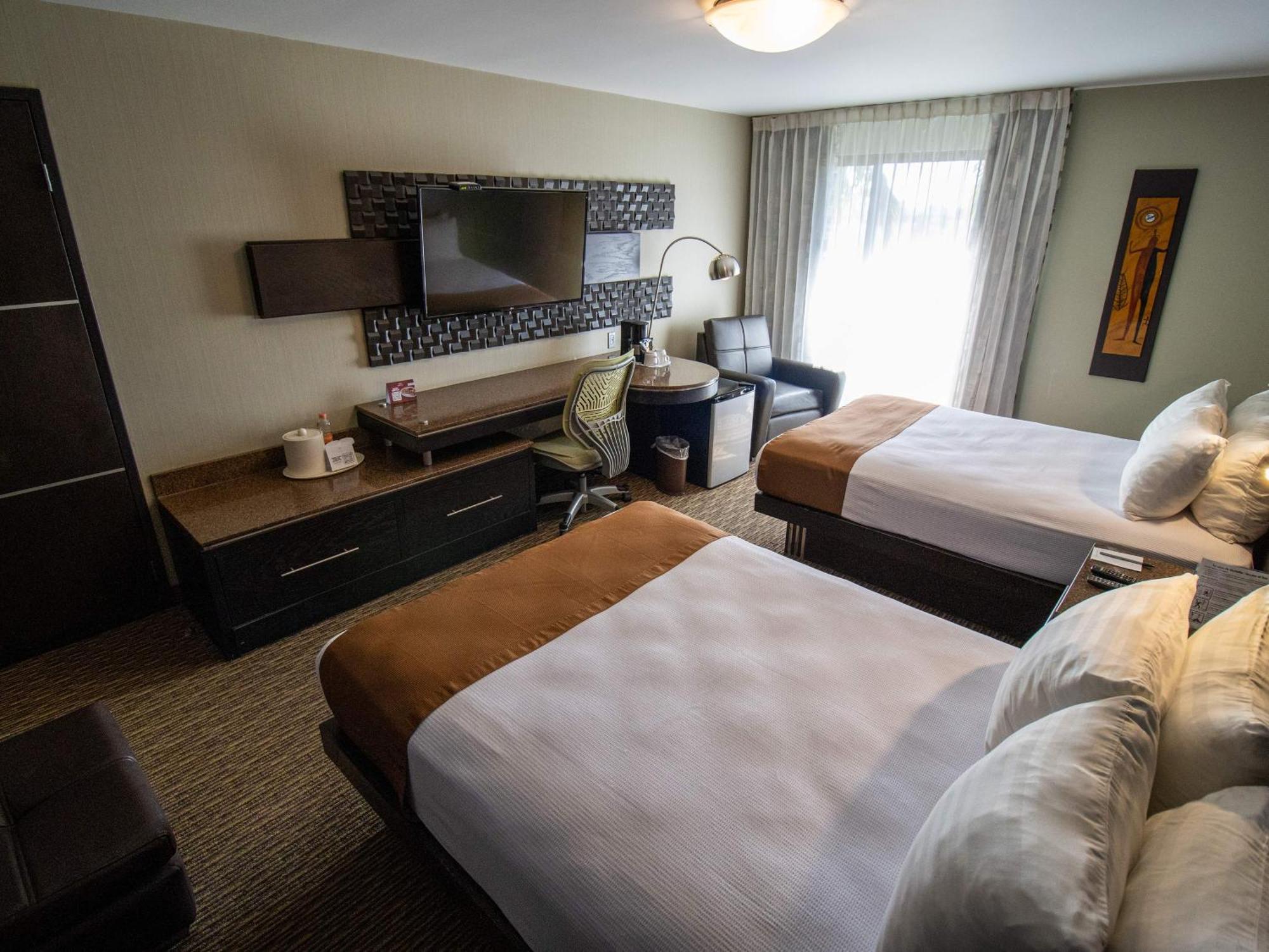 Hotel Araiza Mexicali Ruang foto A typical hotel room